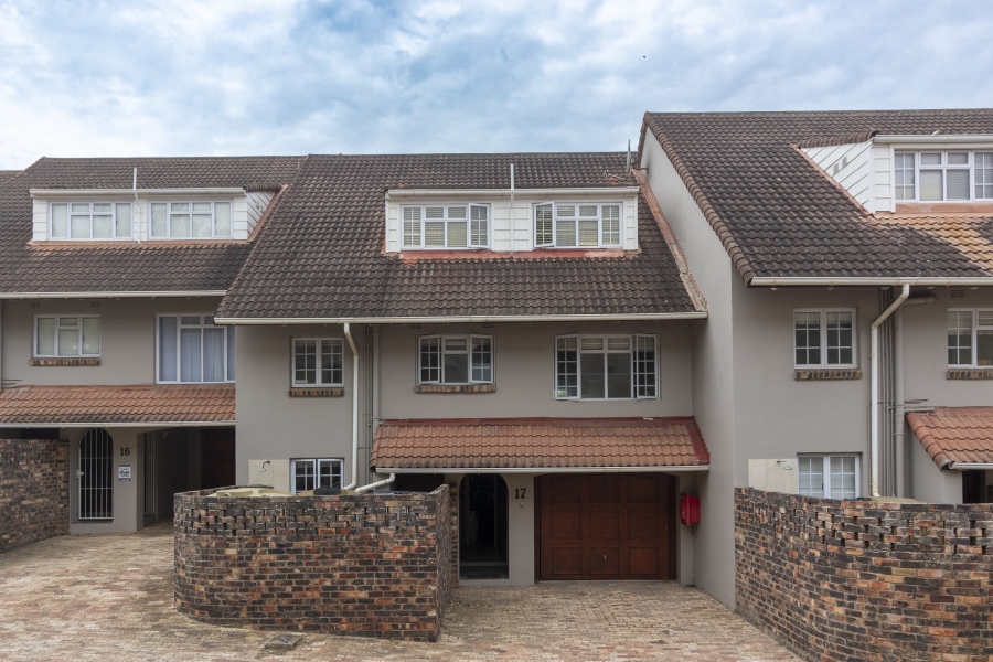 3 Bedroom Property for Sale in West Beach Eastern Cape